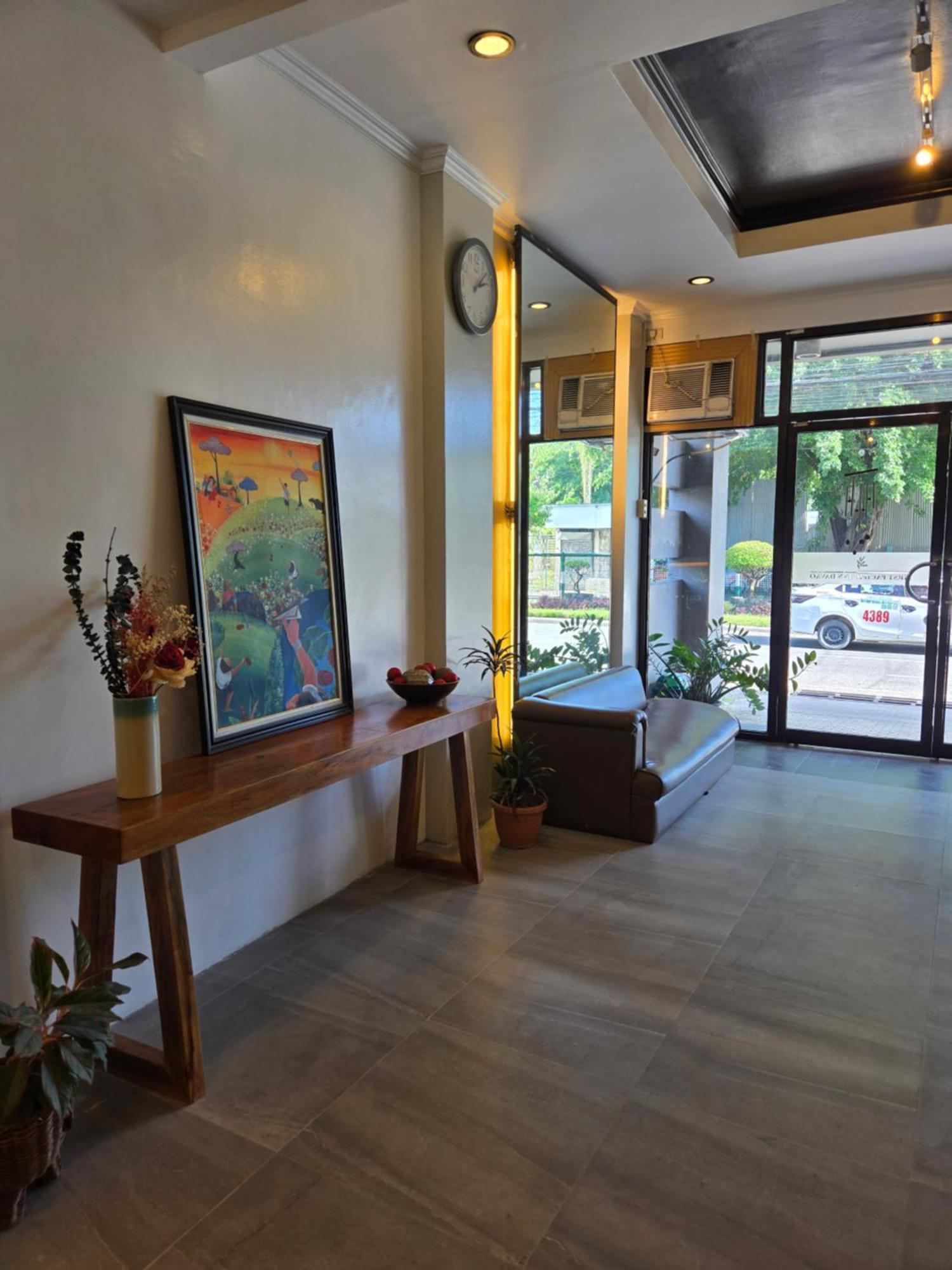 First Pacific Inn Davao Ngoại thất bức ảnh