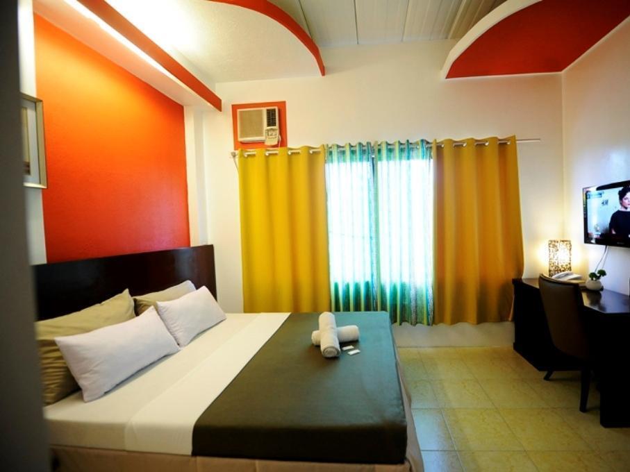 First Pacific Inn Davao Ngoại thất bức ảnh