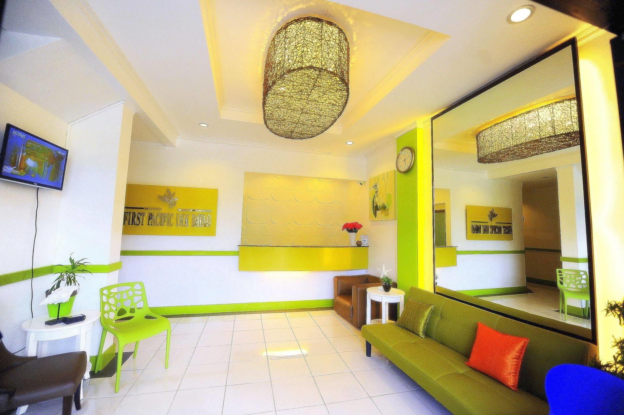 First Pacific Inn Davao Ngoại thất bức ảnh